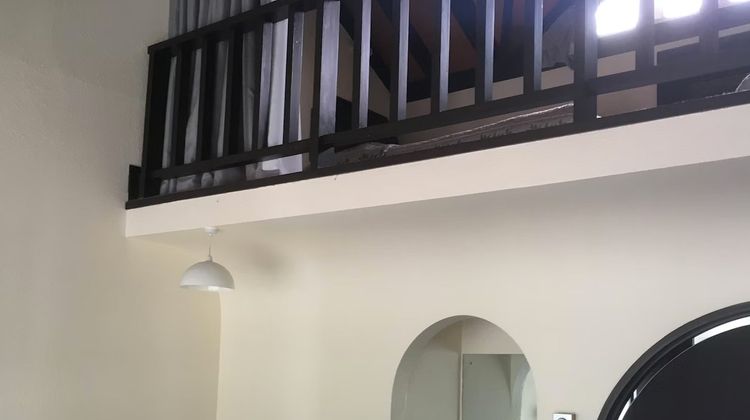 Alcala Motel Lobby