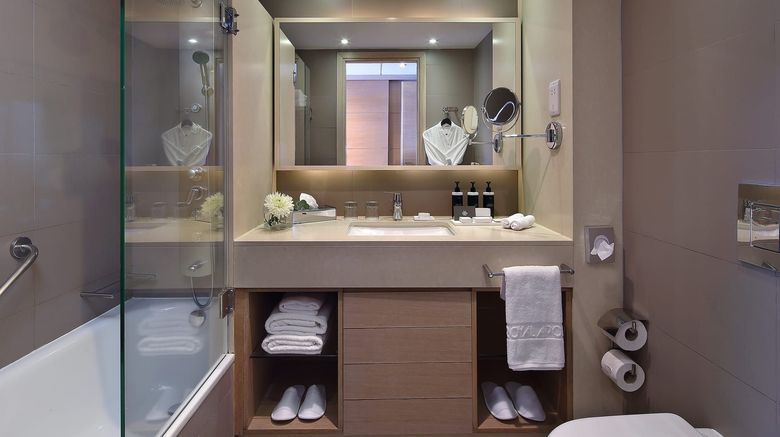 <b>Royal Apollonia Hotel Room</b>. Images powered by <a href="https://www.leonardoworldwide.com/" title="Leonardo Worldwide" target="_blank">Leonardo</a>.