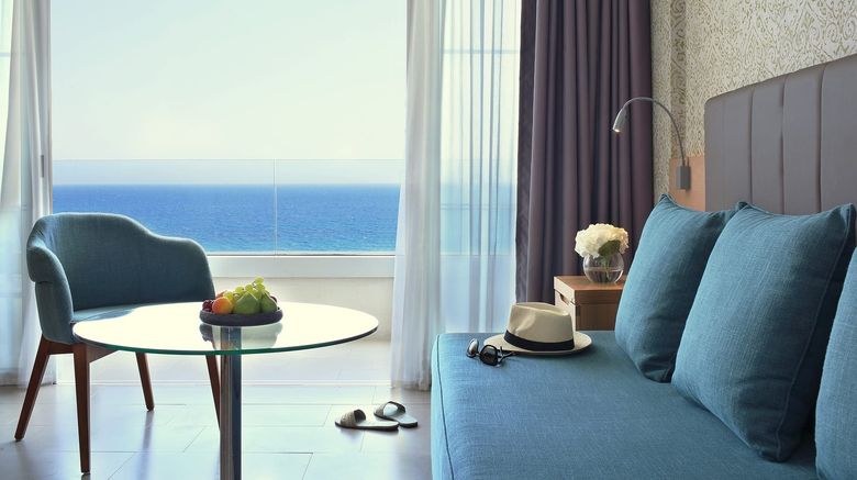 <b>Royal Apollonia Hotel Room</b>. Images powered by <a href="https://www.leonardoworldwide.com/" title="Leonardo Worldwide" target="_blank">Leonardo</a>.
