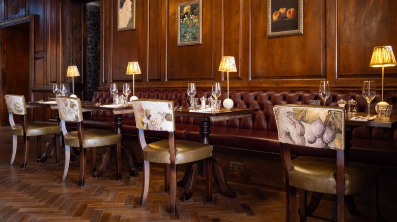 <b>White Hart Hotel Restaurant</b>. Images powered by <a href="https://www.leonardoworldwide.com/" title="Leonardo Worldwide" target="_blank">Leonardo</a>.