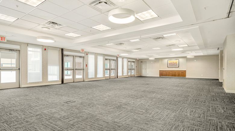 <b>Holiday Inn Express & Stes Medicine Hat Ballroom</b>. Images powered by <a href="https://www.leonardoworldwide.com/" title="Leonardo Worldwide" target="_blank">Leonardo</a>.