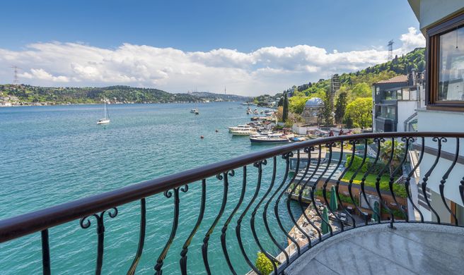 Bebek Hotel Exterior