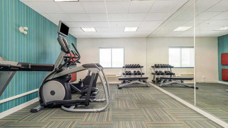 Holiday Inn Express & Stes Medicine Hat Health Club