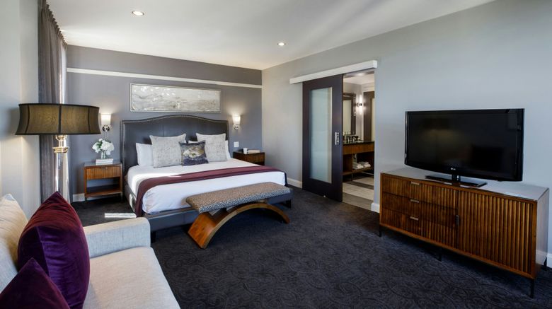 <b>Ambassador Hotel Wichita Suite</b>. Images powered by <a href="https://www.leonardoworldwide.com/" title="Leonardo Worldwide" target="_blank">Leonardo</a>.