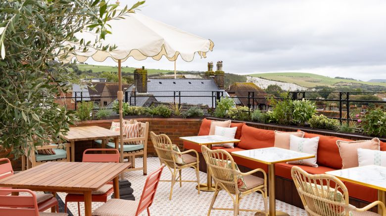 <b>White Hart Hotel Exterior</b>. Images powered by <a href="https://www.leonardoworldwide.com/" title="Leonardo Worldwide" target="_blank">Leonardo</a>.