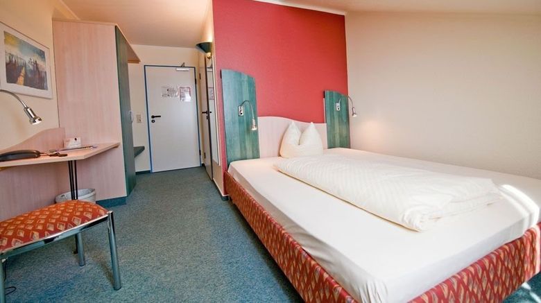 <b>Plaza Hotel Bruchsal Room</b>. Images powered by <a href="https://www.leonardoworldwide.com/" title="Leonardo Worldwide" target="_blank">Leonardo</a>.