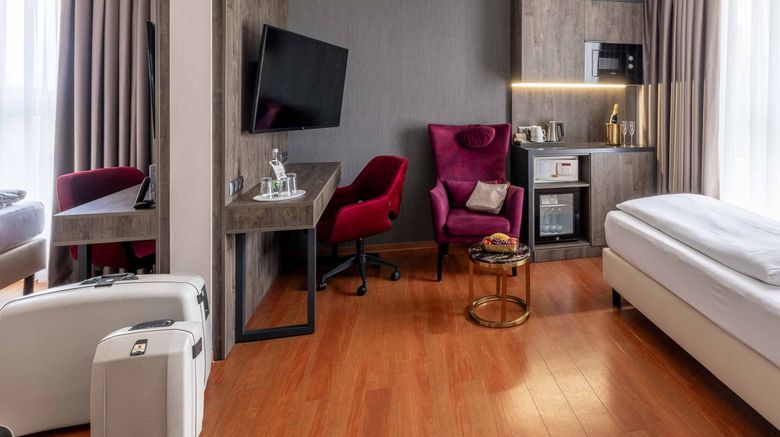 <b>Plaza Inn Karlsruhe Room</b>. Images powered by <a href="https://www.leonardoworldwide.com/" title="Leonardo Worldwide" target="_blank">Leonardo</a>.