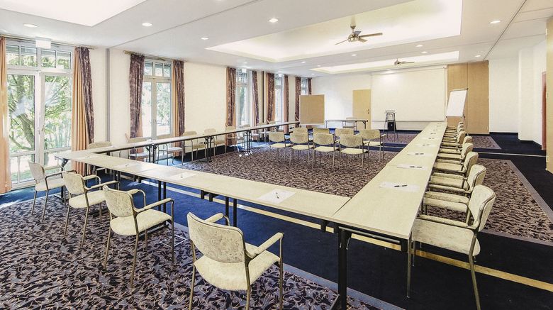 <b>Plaza Park Hotel Norderstedt Meeting</b>. Images powered by <a href="https://www.leonardoworldwide.com/" title="Leonardo Worldwide" target="_blank">Leonardo</a>.
