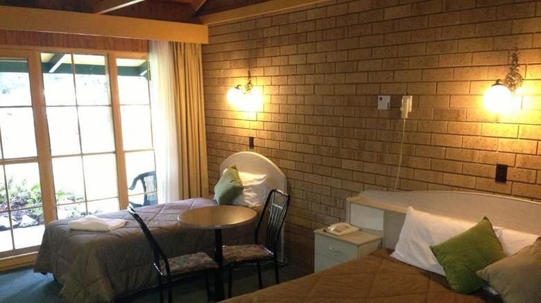 <b>High Country Motor Inn Room</b>. Images powered by <a href="https://www.leonardoworldwide.com/" title="Leonardo Worldwide" target="_blank">Leonardo</a>.