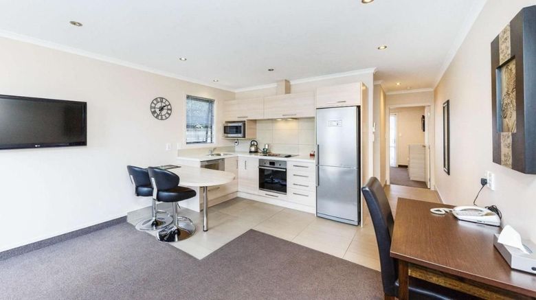 <b>Kauri Court Motel Room</b>. Images powered by <a href="https://www.leonardoworldwide.com/" title="Leonardo Worldwide" target="_blank">Leonardo</a>.
