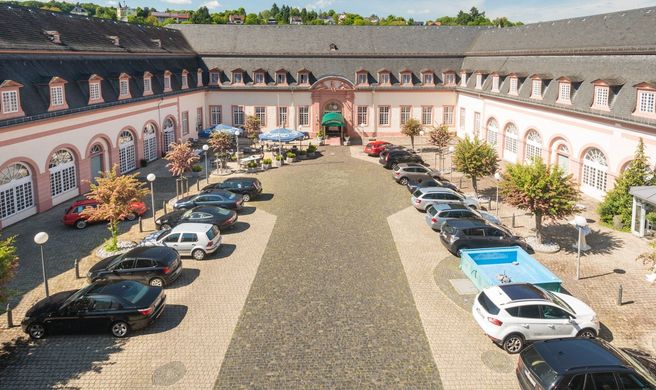 Schlosshotel Weilburg Exterior