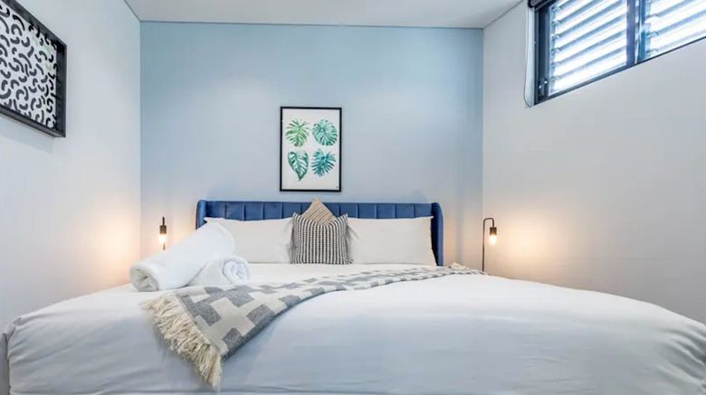 <b>Kula Wollongong Room</b>. Images powered by <a href="https://www.leonardoworldwide.com/" title="Leonardo Worldwide" target="_blank">Leonardo</a>.