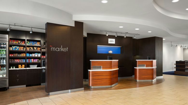 <b>Courtyard Knoxville Airport Alcoa Lobby</b>. Images powered by <a href="https://www.leonardoworldwide.com/" title="Leonardo Worldwide" target="_blank">Leonardo</a>.