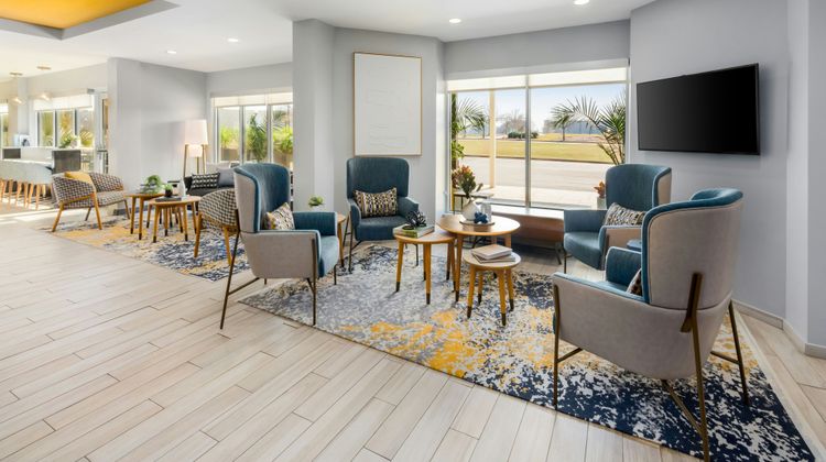 TownePlace Suites Dothan Lobby