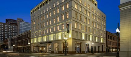 Fairfield Inn & Suites Dtwn/French Qtr Exterior