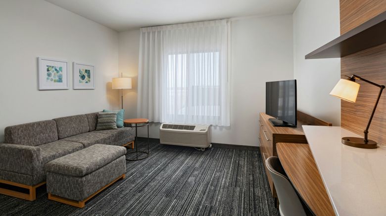 <b>TownePlace Suites Ames Room</b>. Images powered by <a href="https://www.leonardoworldwide.com/" title="Leonardo Worldwide" target="_blank">Leonardo</a>.
