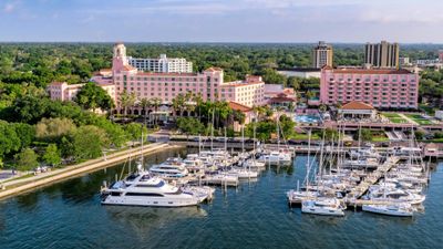 The Vinoy Resort & Golf Club, Autograph