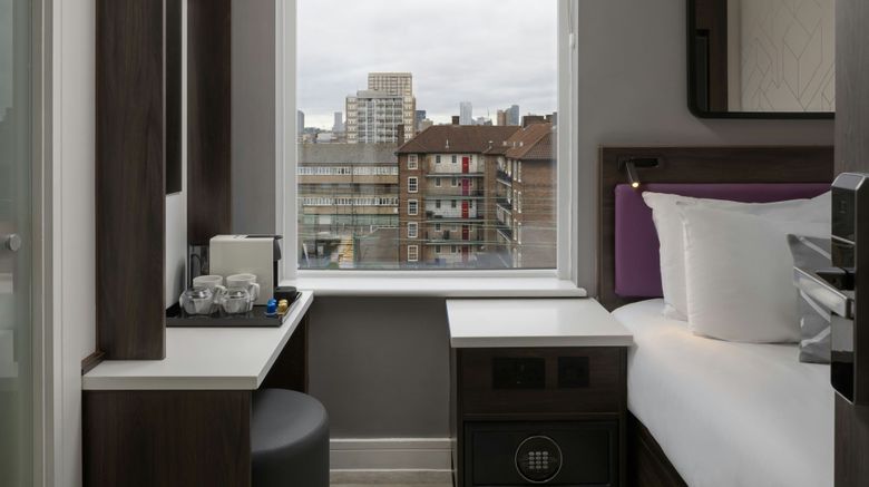 <b>Four Points Flex London Shoreditch East Room</b>. Images powered by <a href="https://www.leonardoworldwide.com/" title="Leonardo Worldwide" target="_blank">Leonardo</a>.