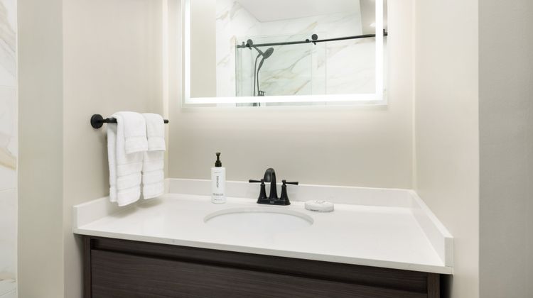 Crowne Plaza Manhattan Times Square Room