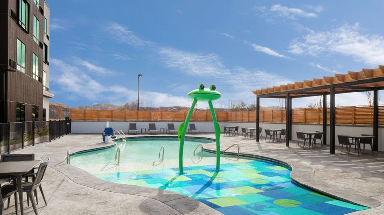 <b>Courtyard Kodak Sevierville Pool</b>. Images powered by <a href="https://www.leonardoworldwide.com/" title="Leonardo Worldwide" target="_blank">Leonardo</a>.