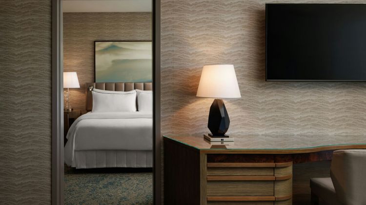 The Westin Calgary Airport Room