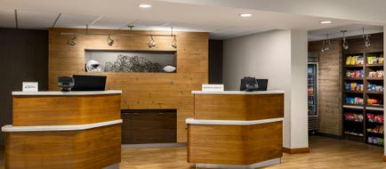 Courtyard by Marriott Atlanta Northlake Lobby