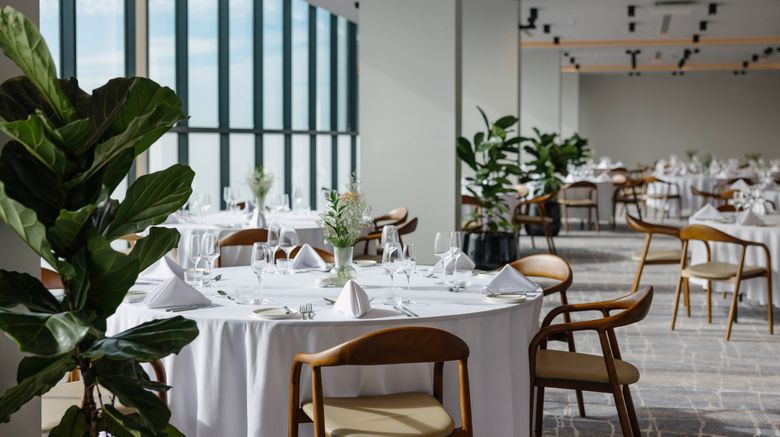 <b>Crowne Plaza Adelaide Mawson Lakes Ballroom</b>. Images powered by <a href="https://www.leonardoworldwide.com/" title="Leonardo Worldwide" target="_blank">Leonardo</a>.