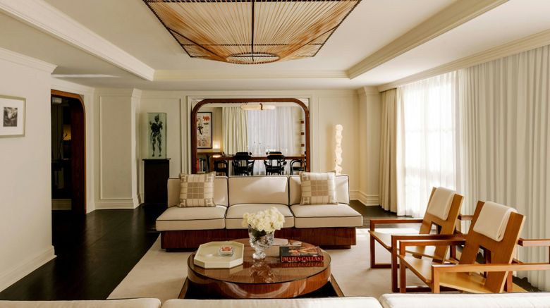 <b>The St. Regis Aspen Resort Suite</b>. Images powered by <a href="https://www.leonardoworldwide.com/" title="Leonardo Worldwide" target="_blank">Leonardo</a>.