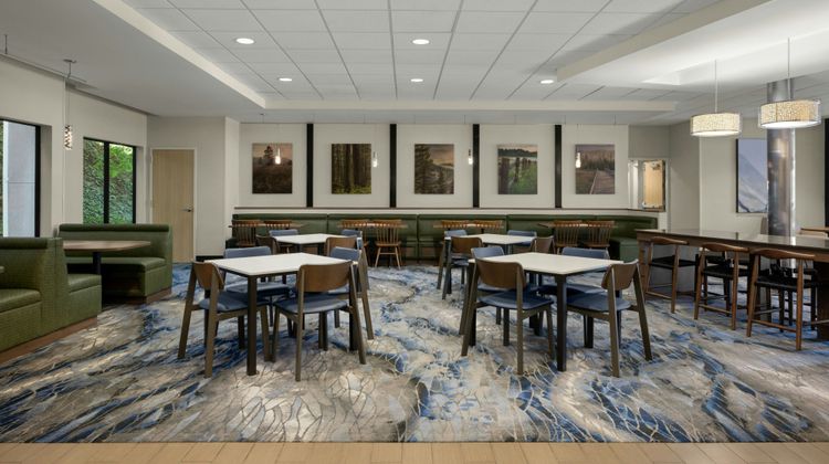 Fairfield Inn & Suites Moscow Restaurant