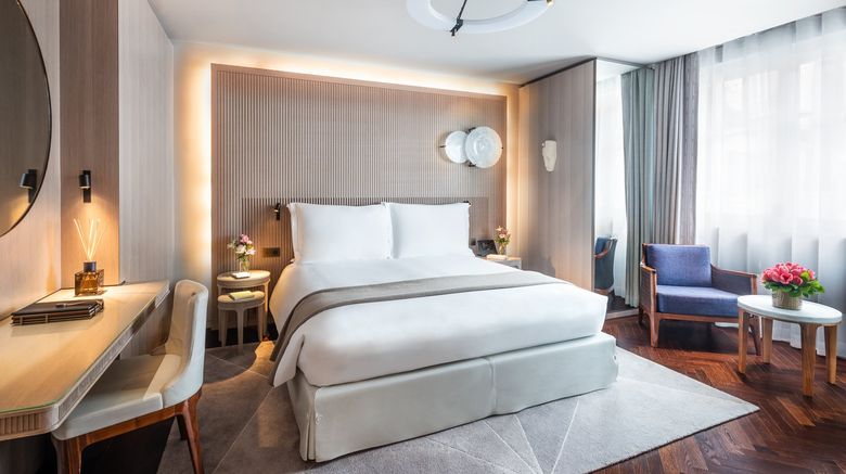 <b>Mandarin Oriental Lutetia, Paris Room</b>. Images powered by <a href="https://www.leonardoworldwide.com/" title="Leonardo Worldwide" target="_blank">Leonardo</a>.