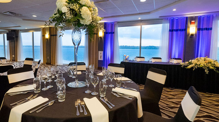 Crowne Plaza Niagara Falls Ballroom