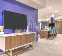 Holiday Inn Express/Stes Austin Aprt E. Exterior