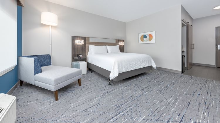 Holiday Inn Express/Stes Austin Aprt E. Room