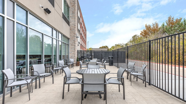 Holiday Inn Express/Stes Austin Aprt E. Other