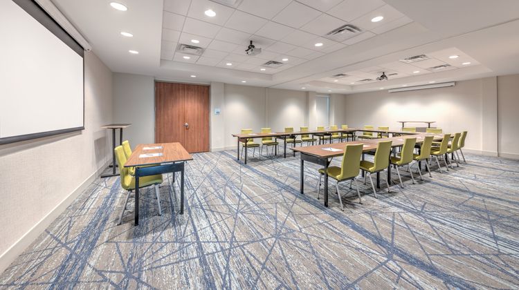 Holiday Inn Express & Suites Houston SW Meeting