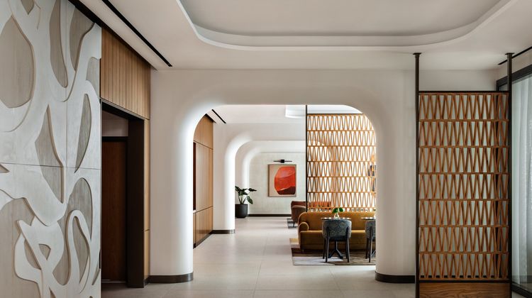 Kimpton Hotel Theta Exterior