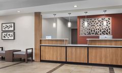 Candlewood Suites Alexandria