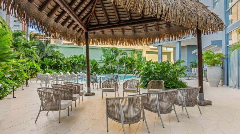 <b>Barranquilla Marriott Hotel Pool</b>. Images powered by <a href="https://www.leonardoworldwide.com/" title="Leonardo Worldwide" target="_blank">Leonardo</a>.