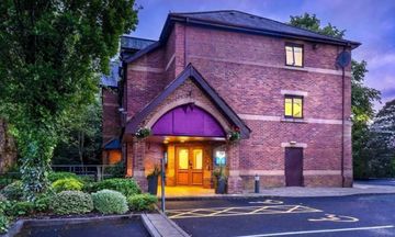 V Lodge Manchester