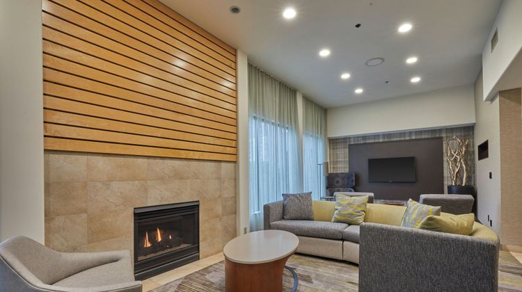 Courtyard by Marriott of Eugene Lobby