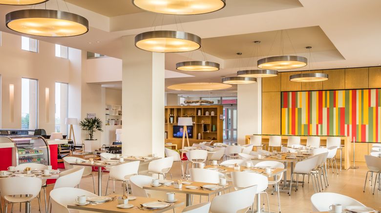 <b>Fiesta Inn Silao Puerto Interior Restaurant</b>. Images powered by <a href="https://www.leonardoworldwide.com/" title="Leonardo Worldwide" target="_blank">Leonardo</a>.
