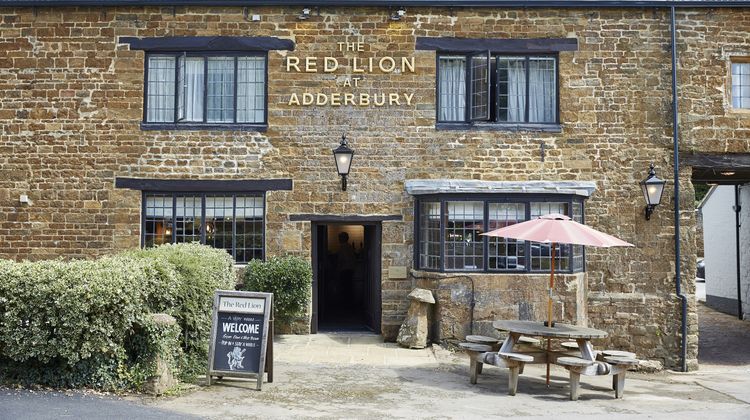 Red Lion Hotel Adderbury Exterior