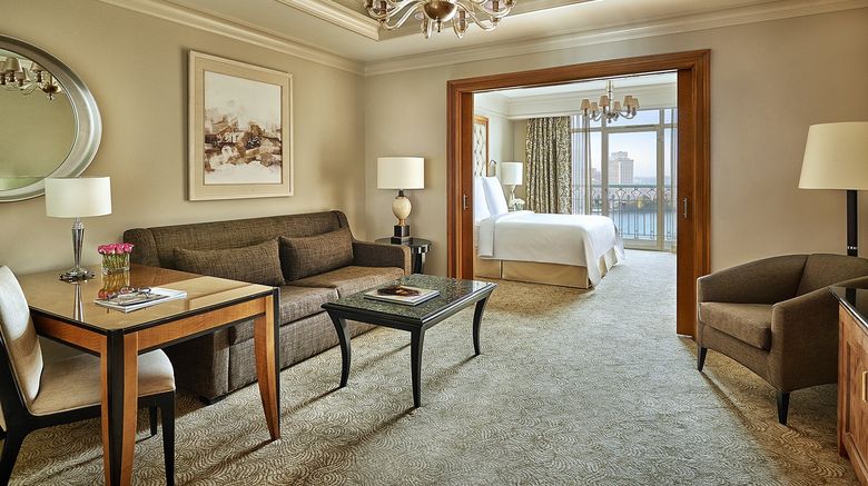 <b>Four Seasons Hotel Cairo at Nile Plaza Suite</b>. Images powered by <a href="https://www.leonardoworldwide.com/" title="Leonardo Worldwide" target="_blank">Leonardo</a>.