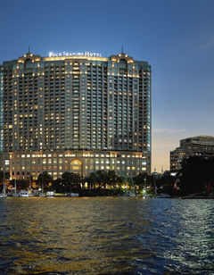 Four Seasons Hotel Cairo at Nile Plaza