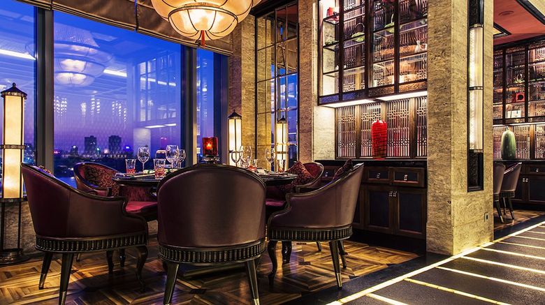 <b>Four Seasons Hotel Cairo at Nile Plaza Restaurant</b>. Images powered by <a href="https://www.leonardoworldwide.com/" title="Leonardo Worldwide" target="_blank">Leonardo</a>.