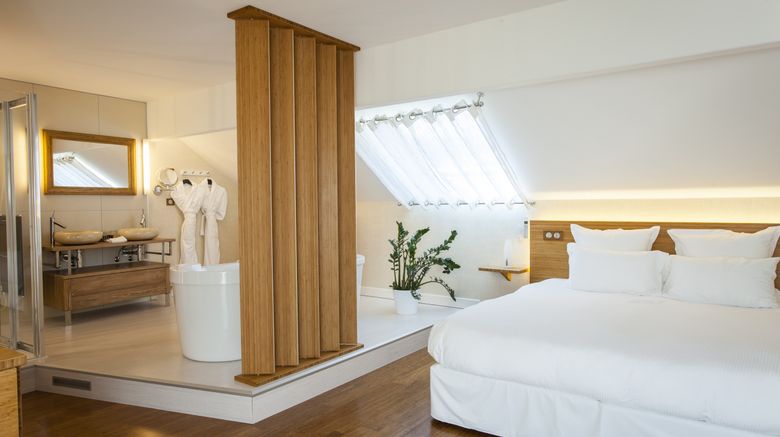 <b>De la Poste Hotel Suite</b>. Images powered by <a href="https://www.leonardoworldwide.com/" title="Leonardo Worldwide" target="_blank">Leonardo</a>.