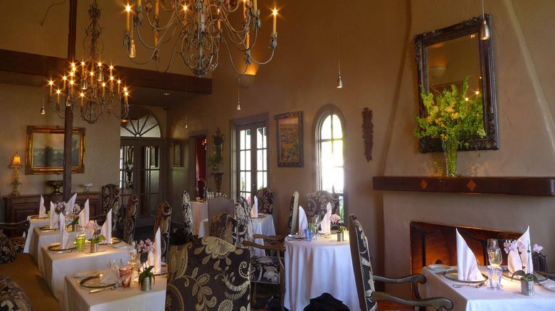 <b>Chateau du Sureau Restaurant</b>. Images powered by <a href="https://www.leonardoworldwide.com/" title="Leonardo Worldwide" target="_blank">Leonardo</a>.