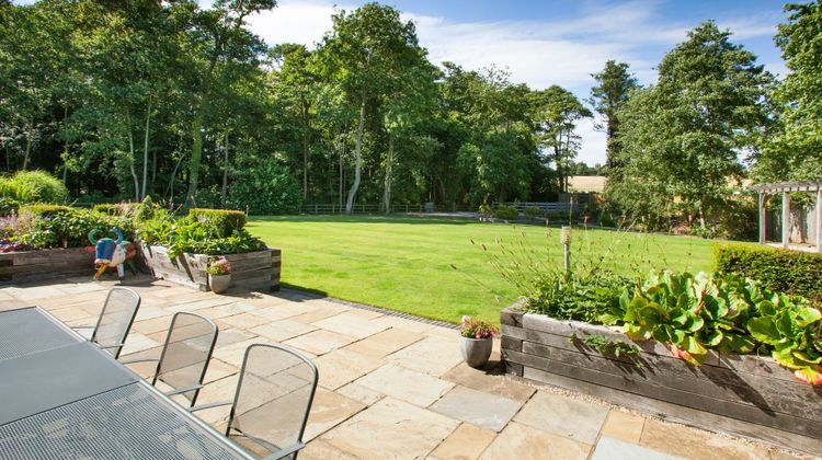 Tewin Bury Farm Hotel Exterior