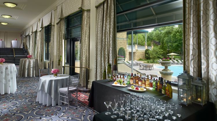 Omni Shoreham Hotel Meeting