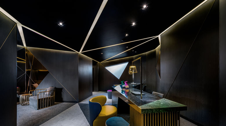 <b>Blossom House Beijing Hou Hai Lobby</b>. Images powered by <a href="https://www.leonardoworldwide.com/" title="Leonardo Worldwide" target="_blank">Leonardo</a>.